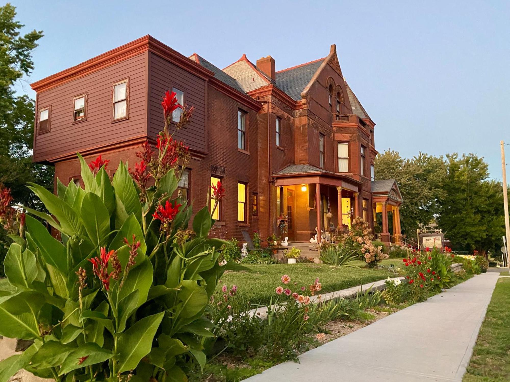 Vineyard Mansion B&B Saint Joseph Exteriér fotografie